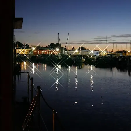 Floating Houses Comfort - 