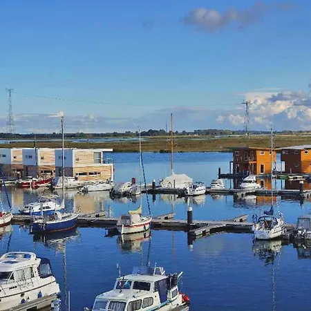 Floating Houses Comfort - 